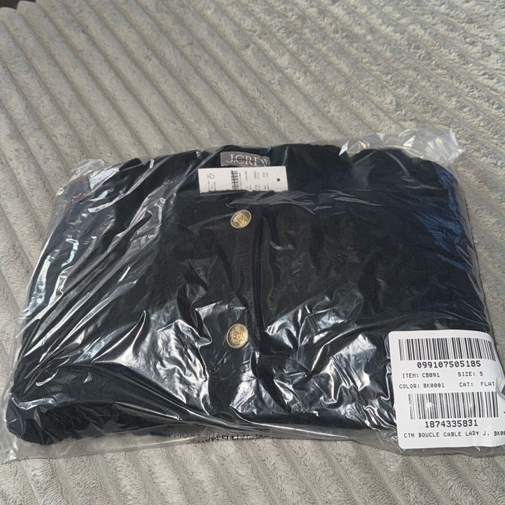 J. Crew 
Odette cable-knit sweater lady jacket in cotton-blend bouclé CB891 - Picture 4 of 4